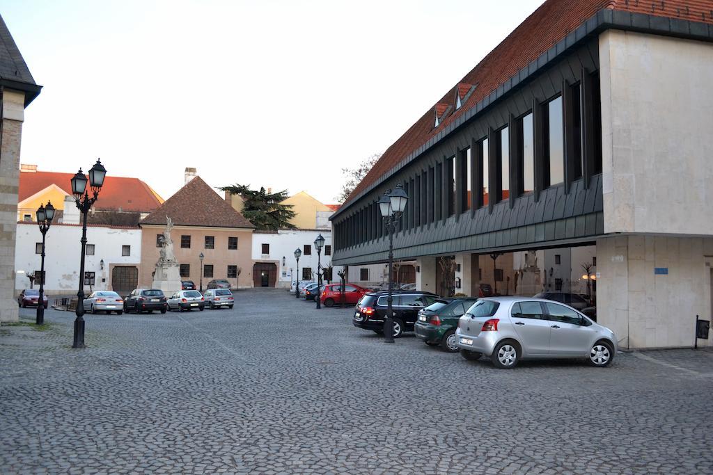 Hotel Konferencia Győr Eksteriør billede
